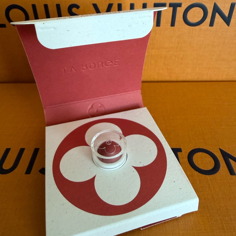 💋NEW💋Louis Vuitton Matte Lip Sample 203 Rose Odyssee